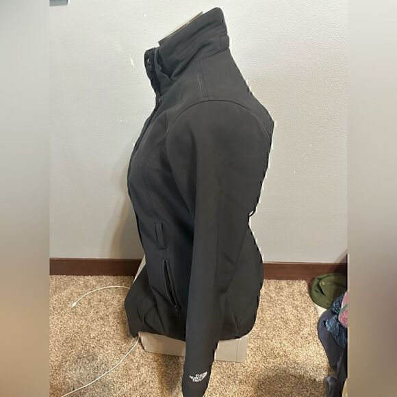 The North Face Womens Small Softshell Parka - Picture 2 of 6